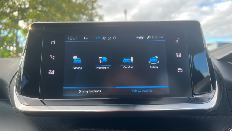 Peugeot 208 1.2 PureTech 100 Allure Premium + 5dr Petrol Hatchback